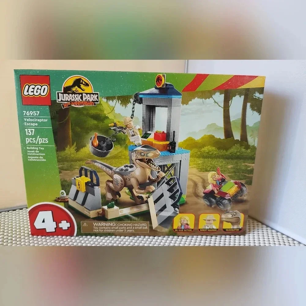 Lego 76957 Velociraptor Escape Jurassic Park 30th Anniversary NWT Building Toy